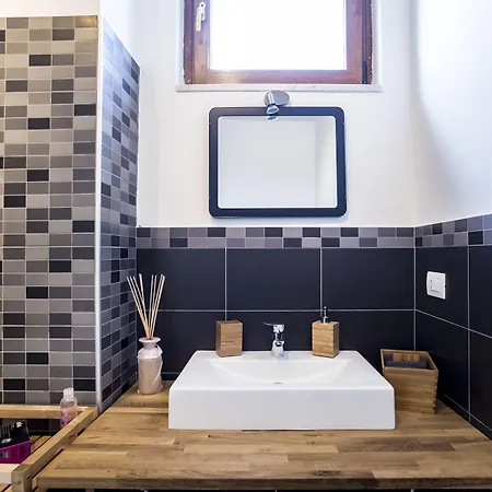 La Corte Santa Maria