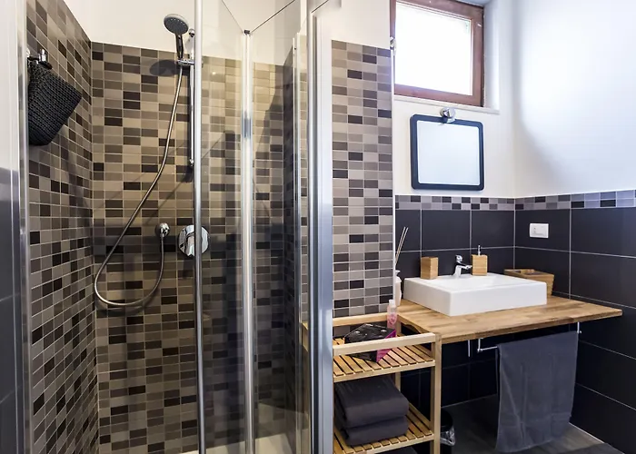 Alojamento de Acomodação e Pequeno-almoço La Corte Santa Maria 4*