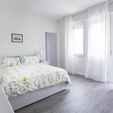 فندق مبيت وإفطار La Corte Santa Maria